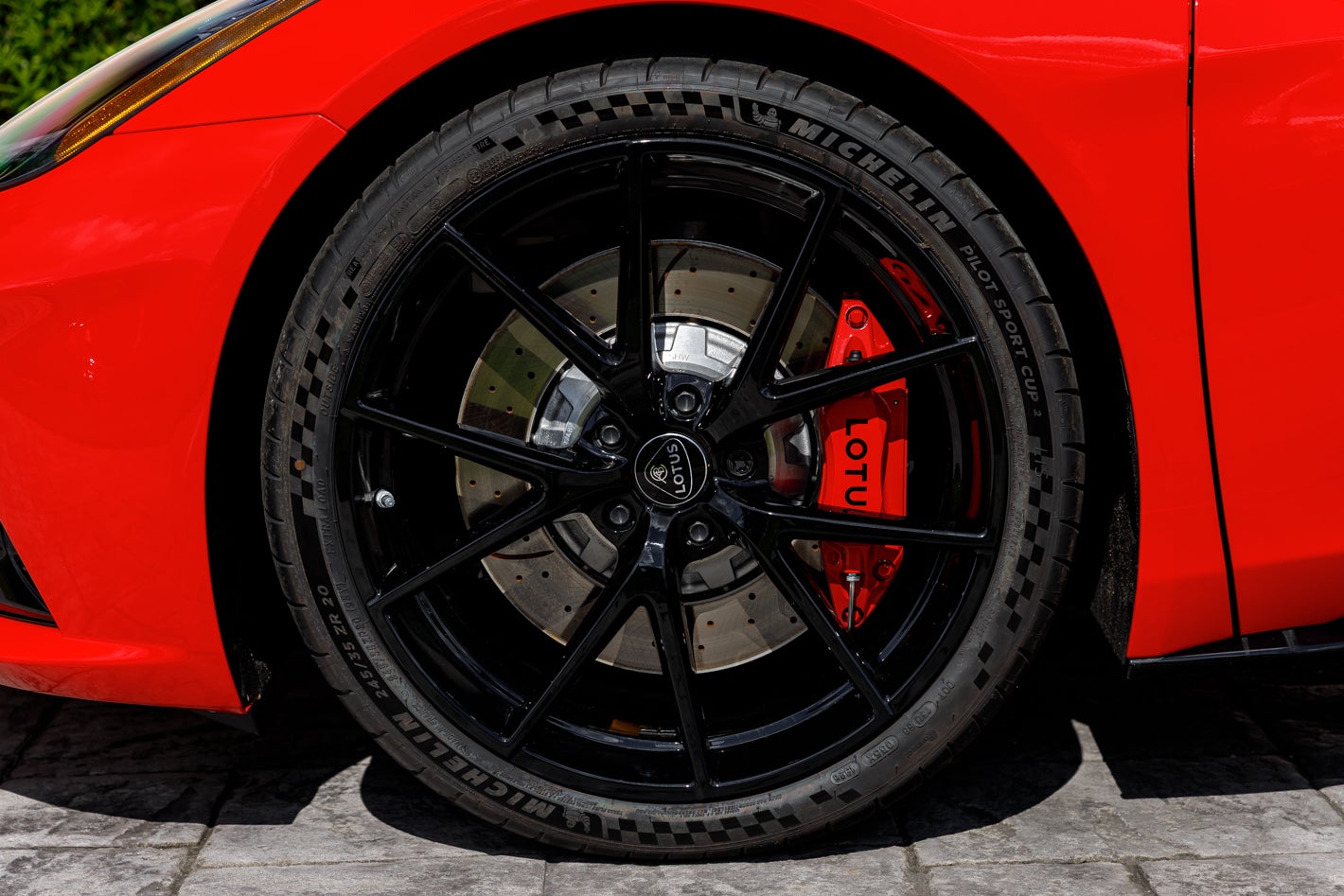 2027 Lotus EMIRA Turbo SE