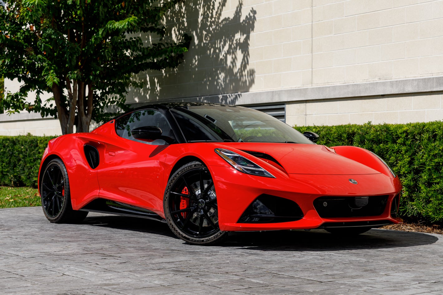 2027 Lotus EMIRA Turbo SE