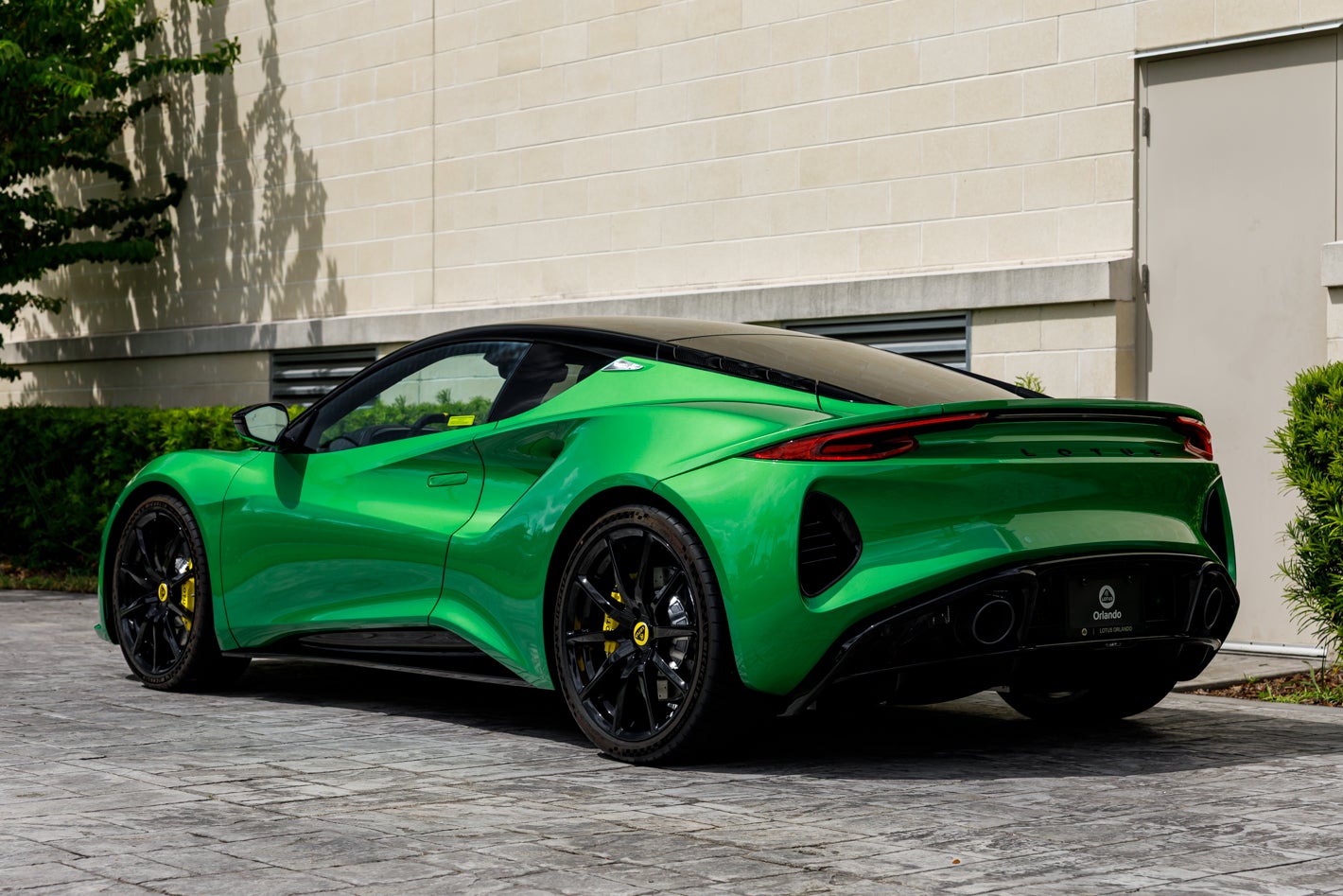 2027 Lotus EMIRA Turbo SE