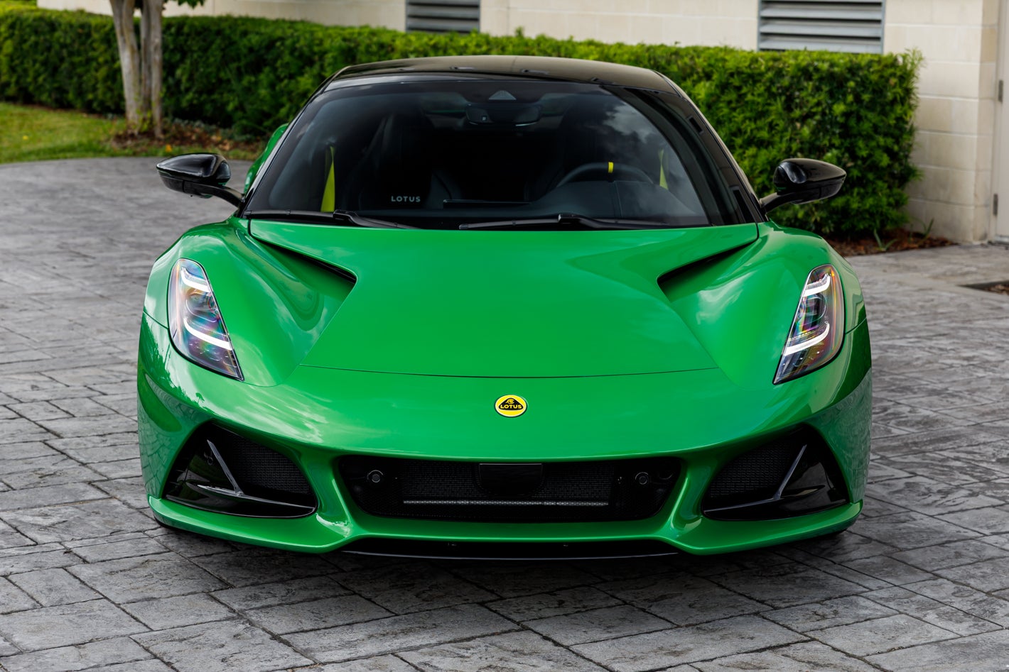 2027 Lotus EMIRA Turbo SE