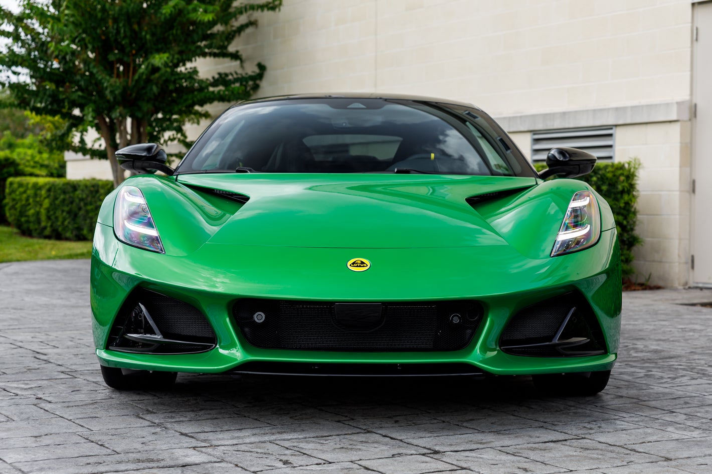 2027 Lotus EMIRA Turbo SE