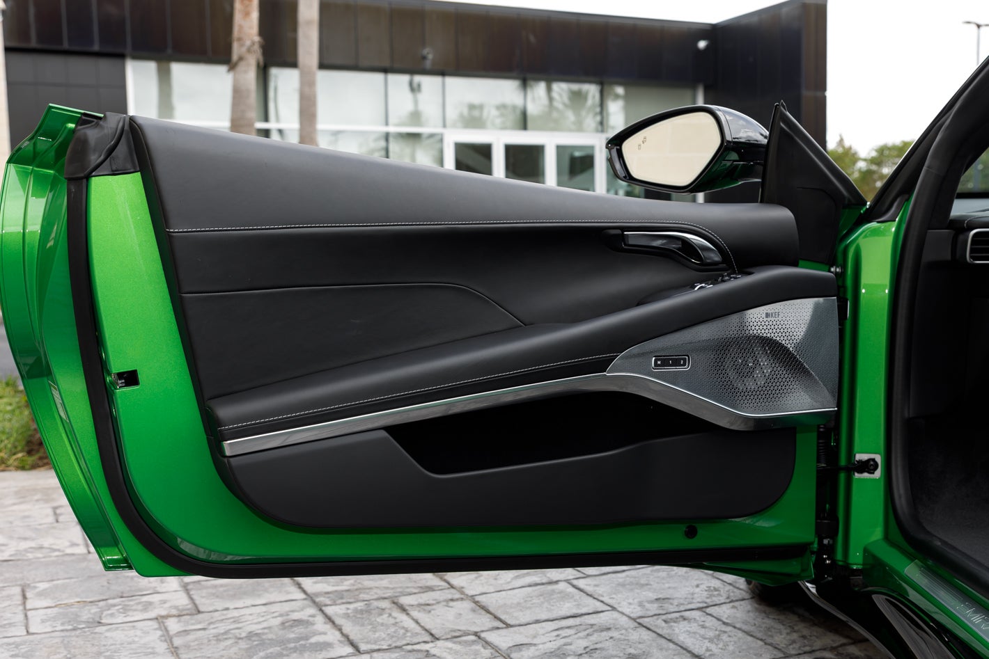 2027 Lotus EMIRA Turbo SE