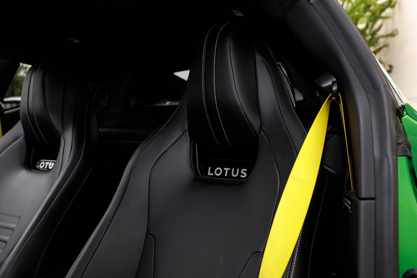 2027 Lotus EMIRA Turbo SE