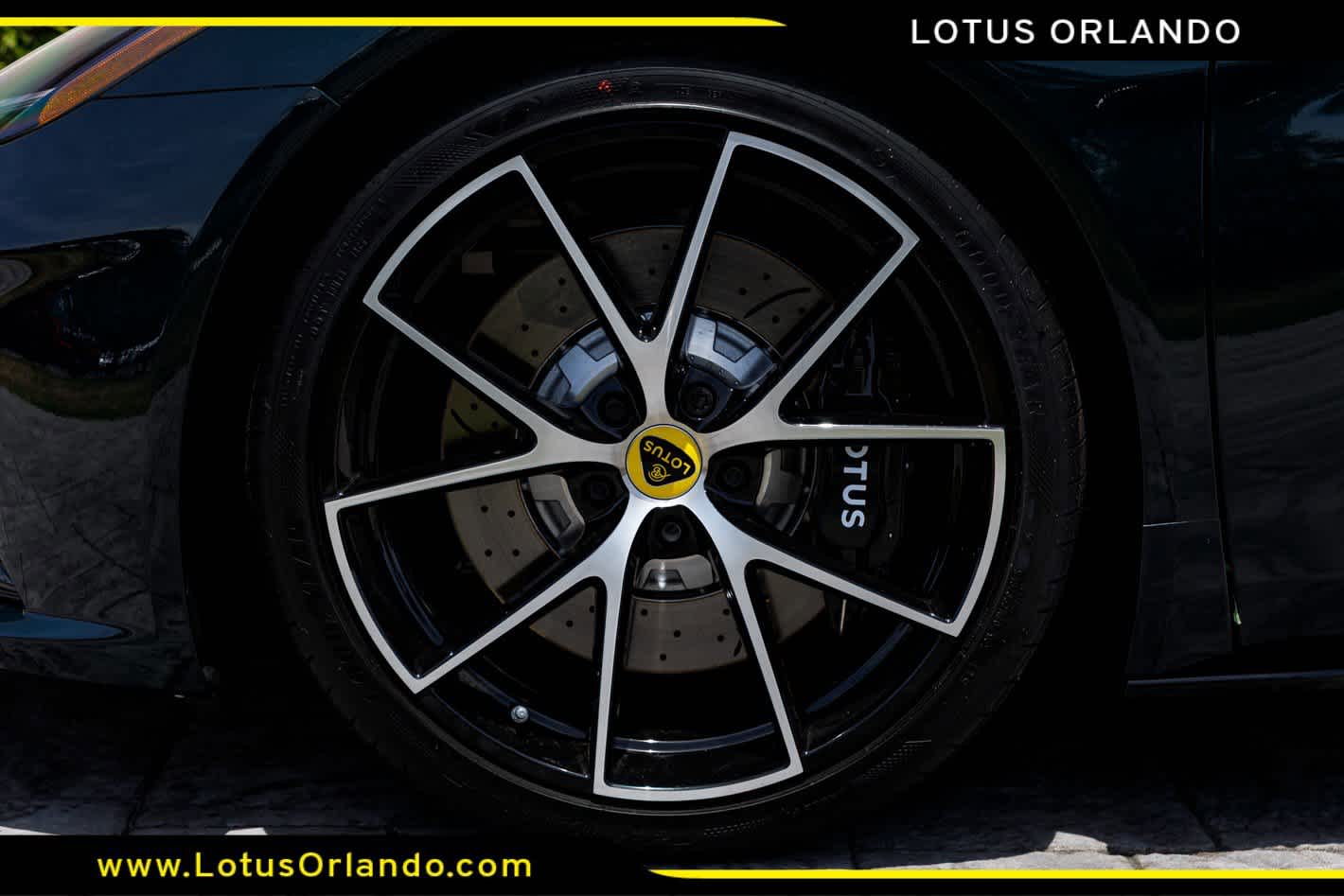 2026 Lotus Emira Turbo SE