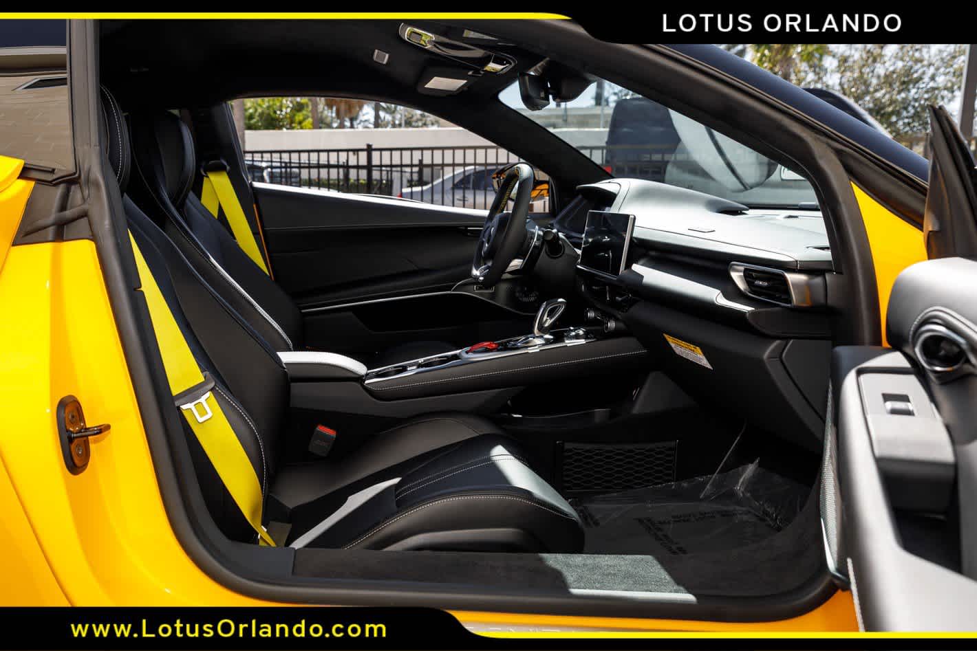 2026 Lotus Emira Turbo SE