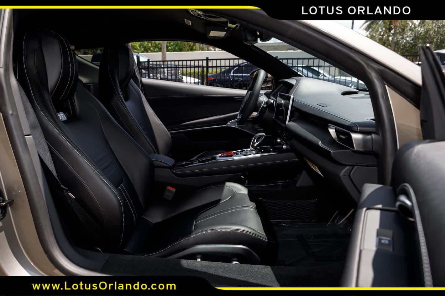 2026 Lotus Emira Turbo SE
