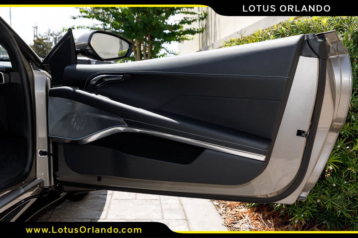 2026 Lotus Emira Turbo SE