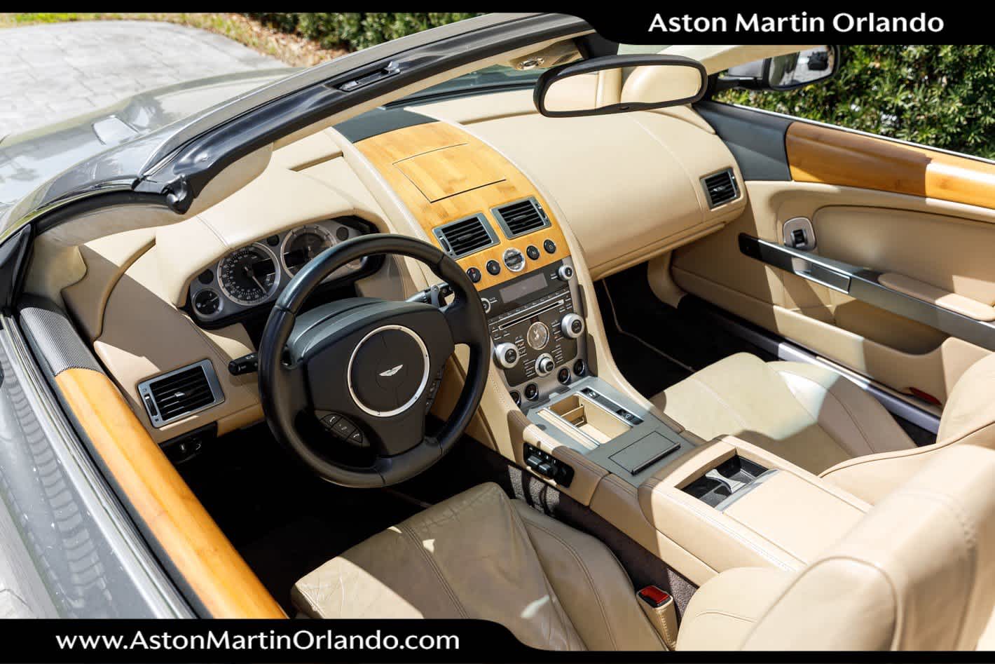 2009 Aston Martin DB9 2dr Volante Auto