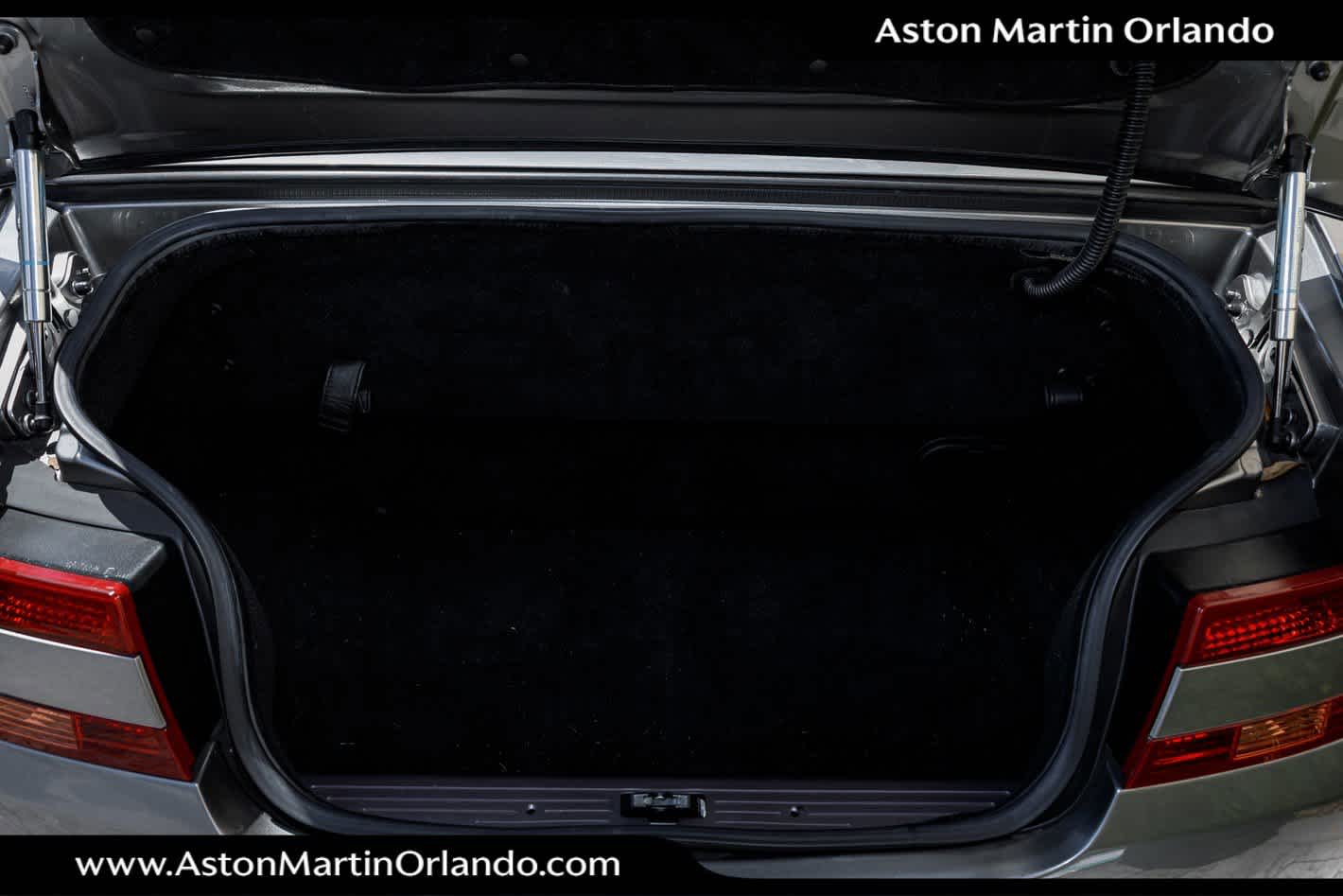 2009 Aston Martin DB9 2dr Volante Auto