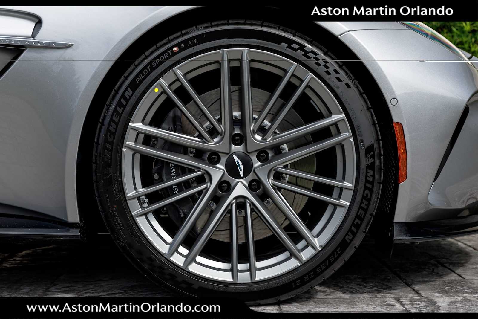 2026 Aston Martin Vantage Roadster