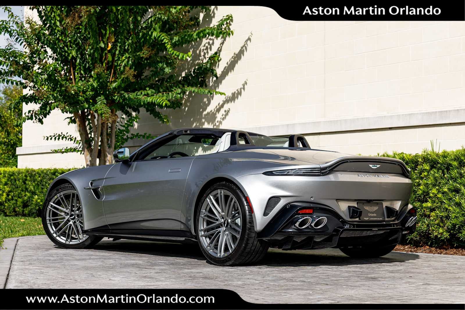 2026 Aston Martin Vantage Roadster