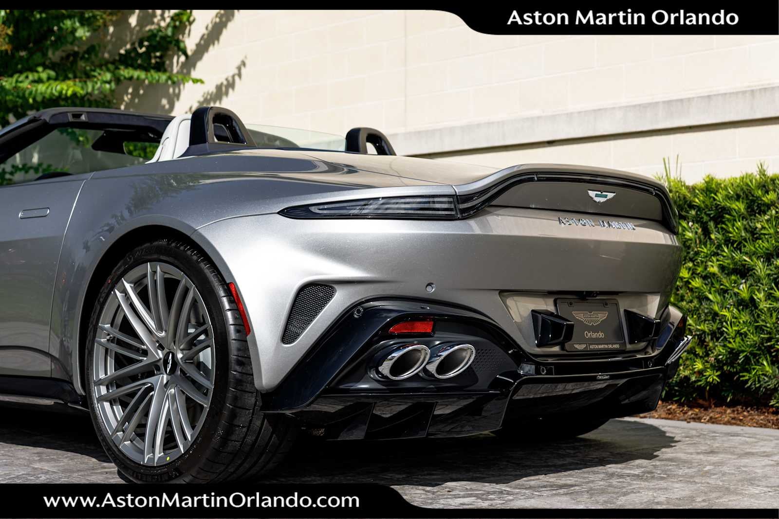 2026 Aston Martin Vantage Roadster
