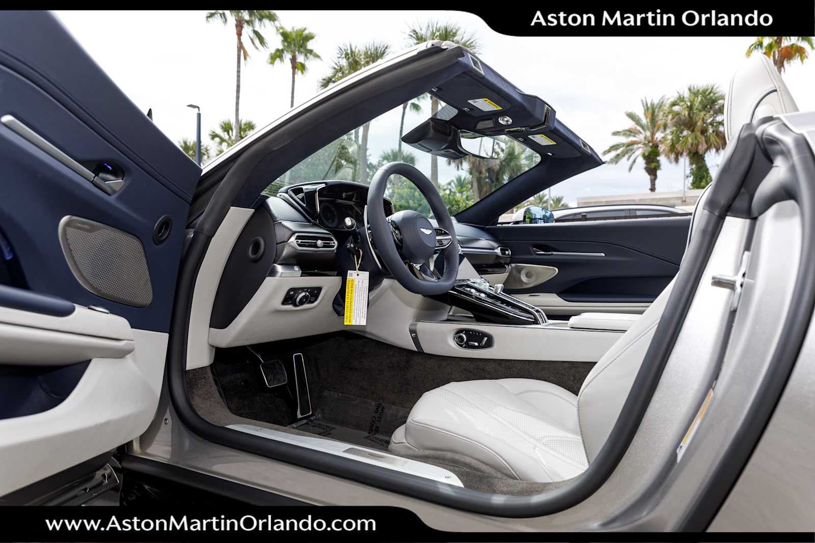 2026 Aston Martin Vantage Roadster