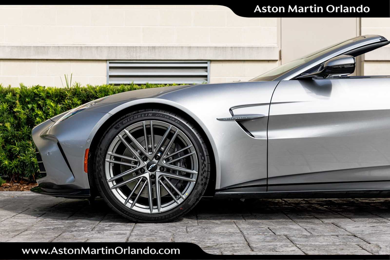 2026 Aston Martin Vantage Roadster