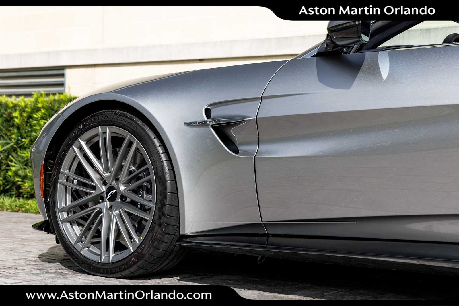 2026 Aston Martin Vantage Roadster
