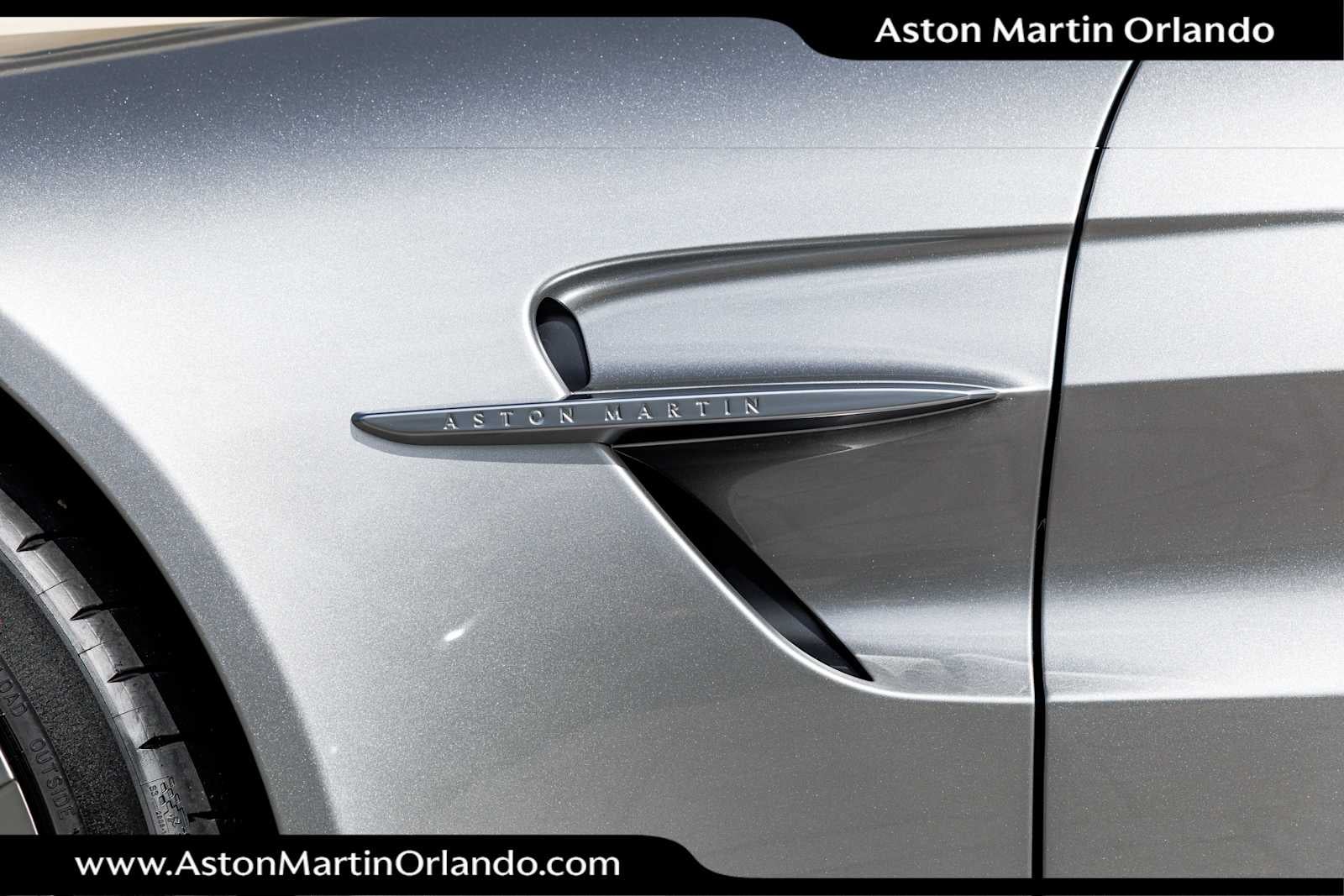 2026 Aston Martin Vantage Roadster