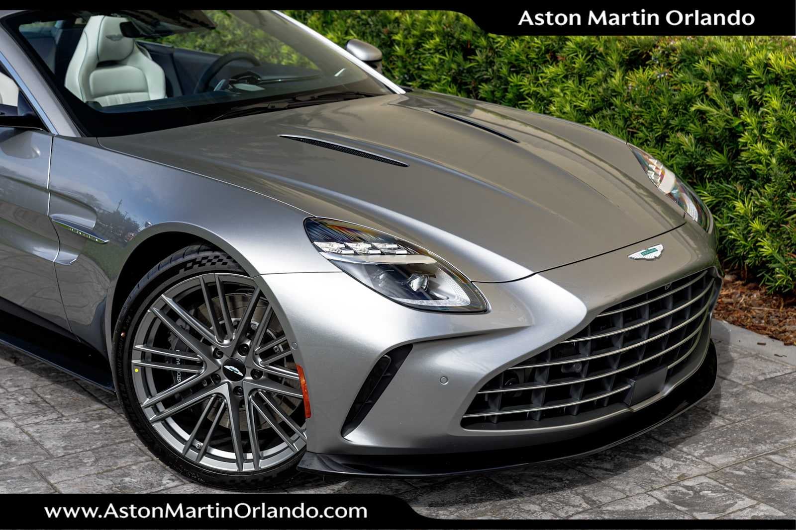 2026 Aston Martin Vantage Roadster