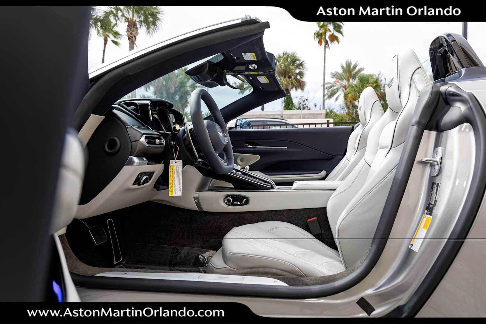 2026 Aston Martin Vantage Roadster