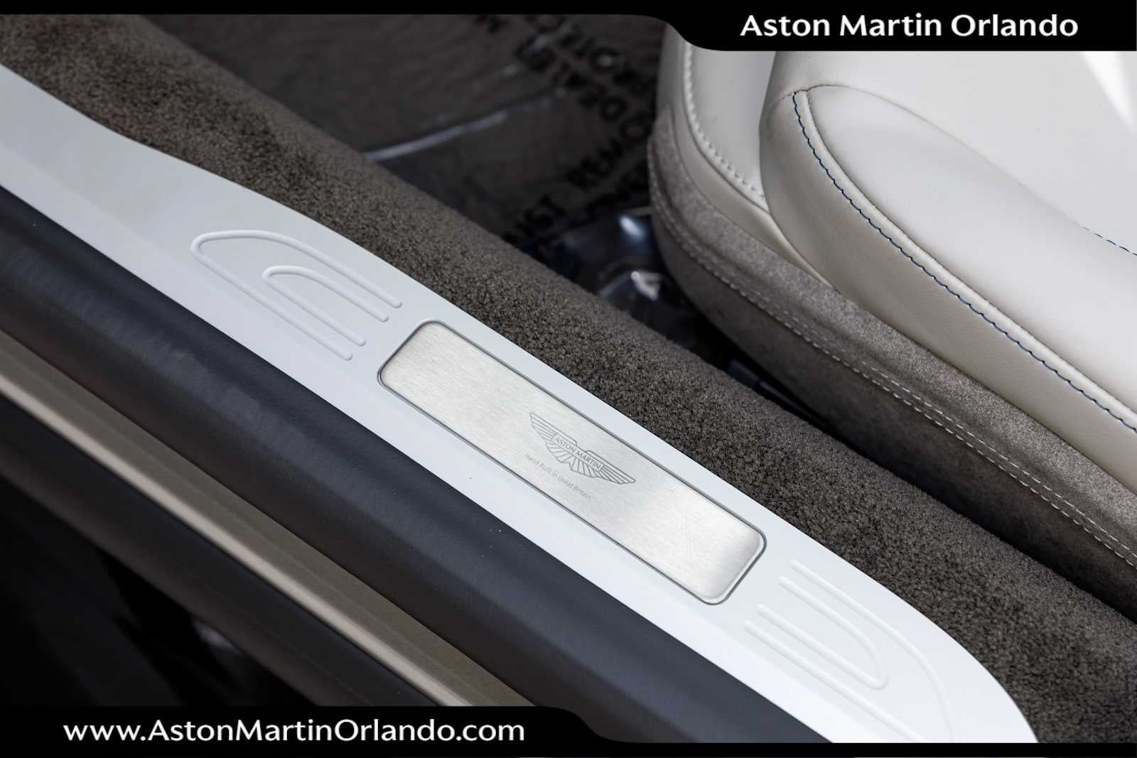 2026 Aston Martin Vantage Roadster
