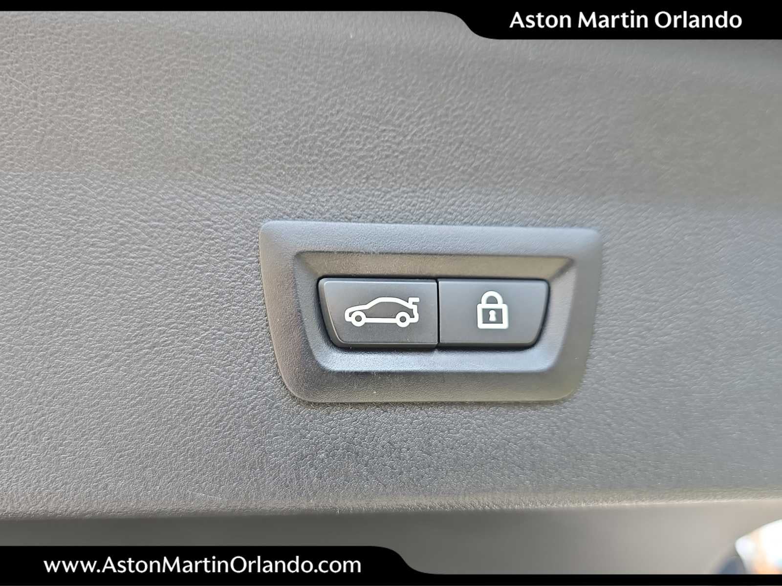 2021 BMW X4 xDrive30i