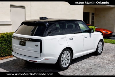 2023 Land Rover Range Rover SE