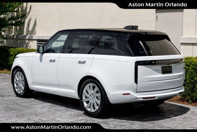 2023 Land Rover Range Rover SE