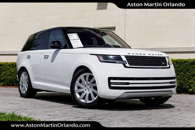 2023 Land Rover Range Rover SE