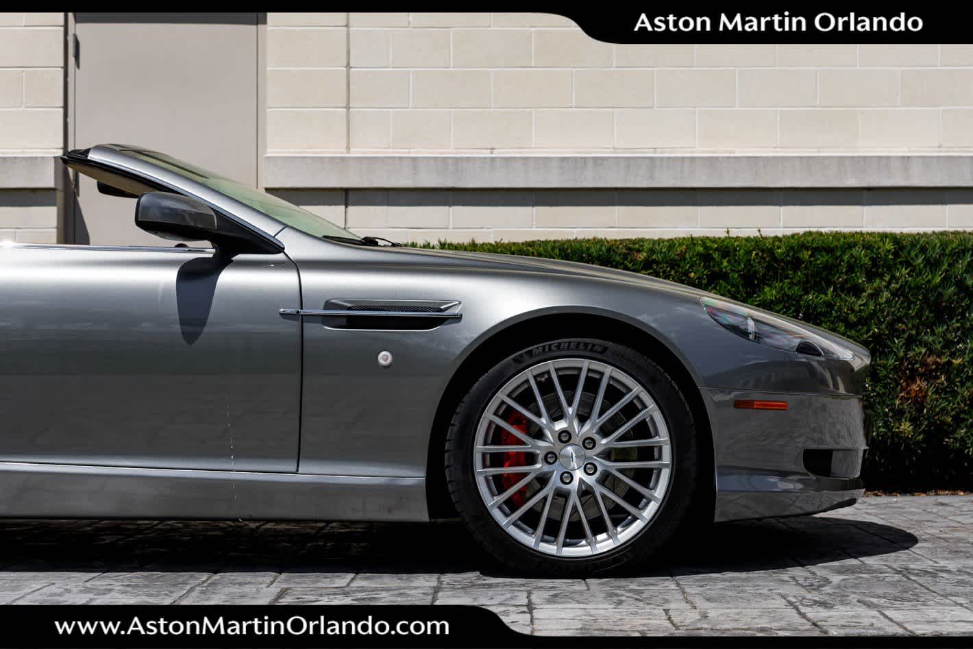 2009 Aston Martin DB9 Base