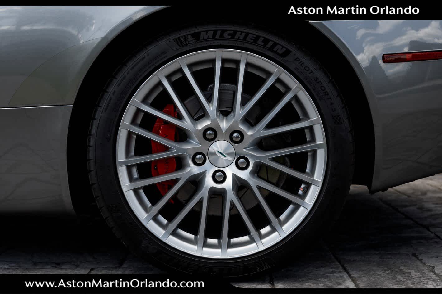 2009 Aston Martin DB9 Base