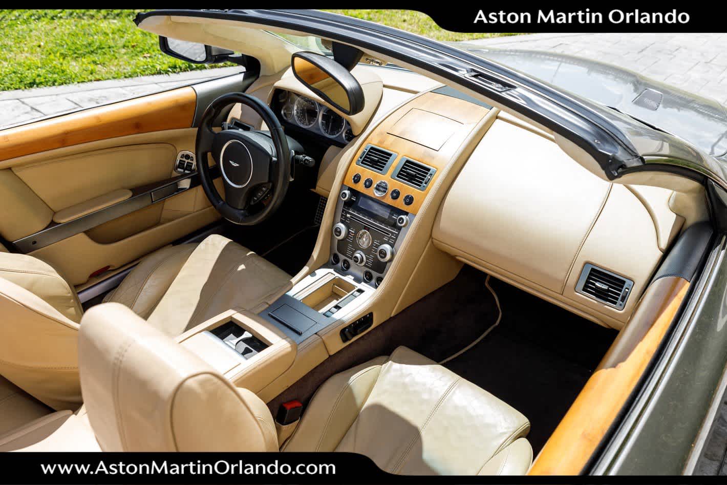 2009 Aston Martin DB9 Base