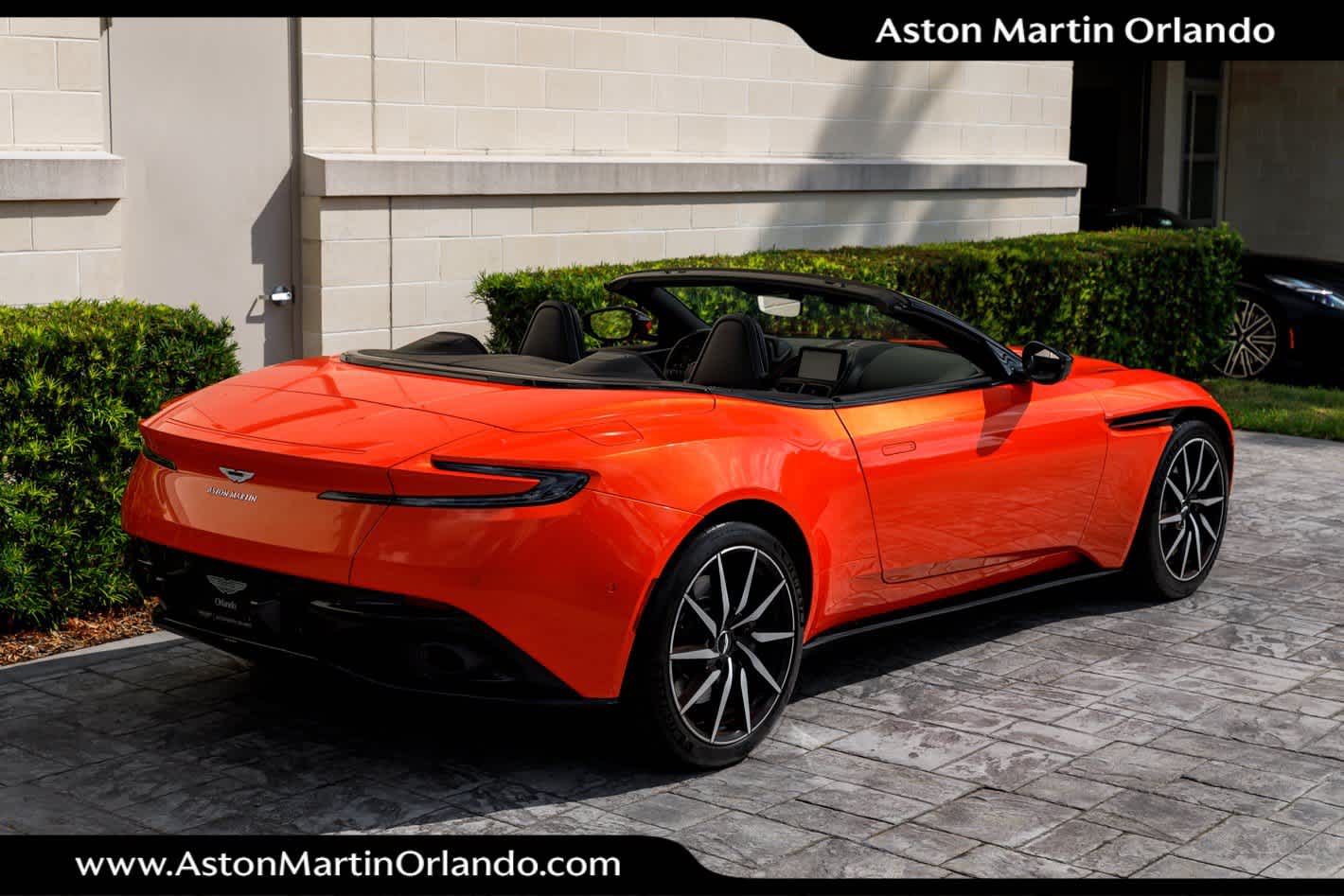 2020 Aston Martin DB11 Base
