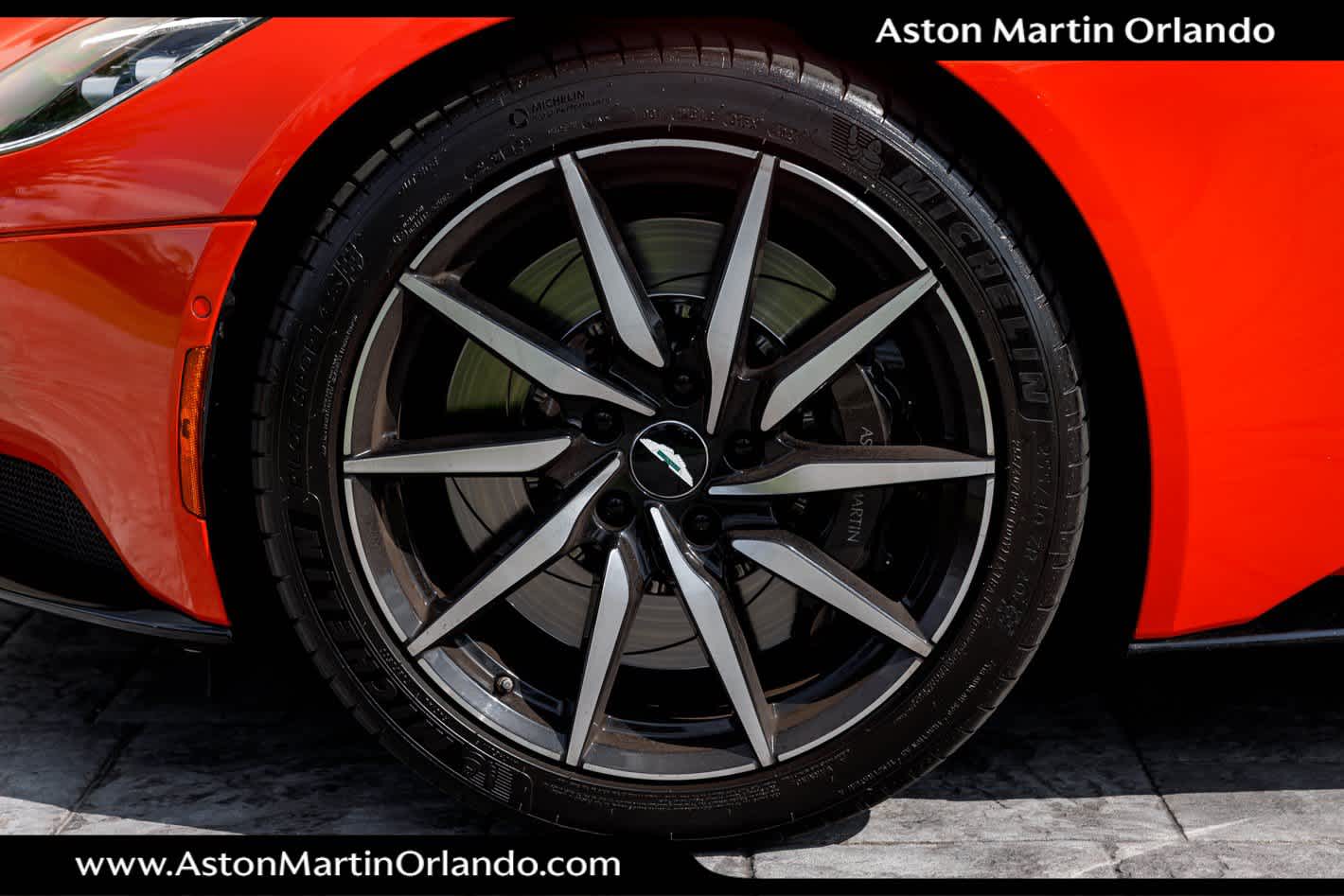 2020 Aston Martin DB11 Base