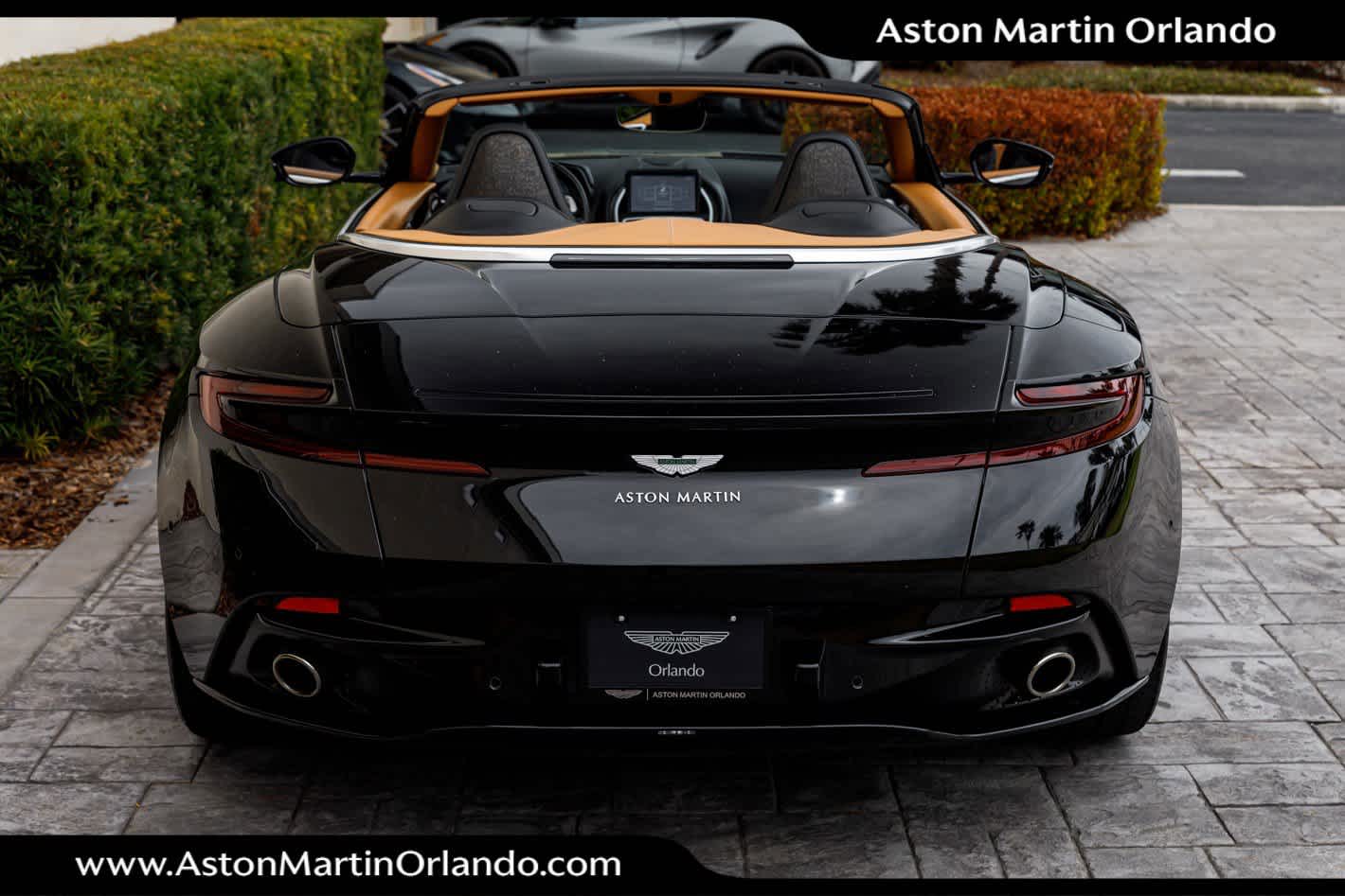 2019 Aston Martin DB11 Base