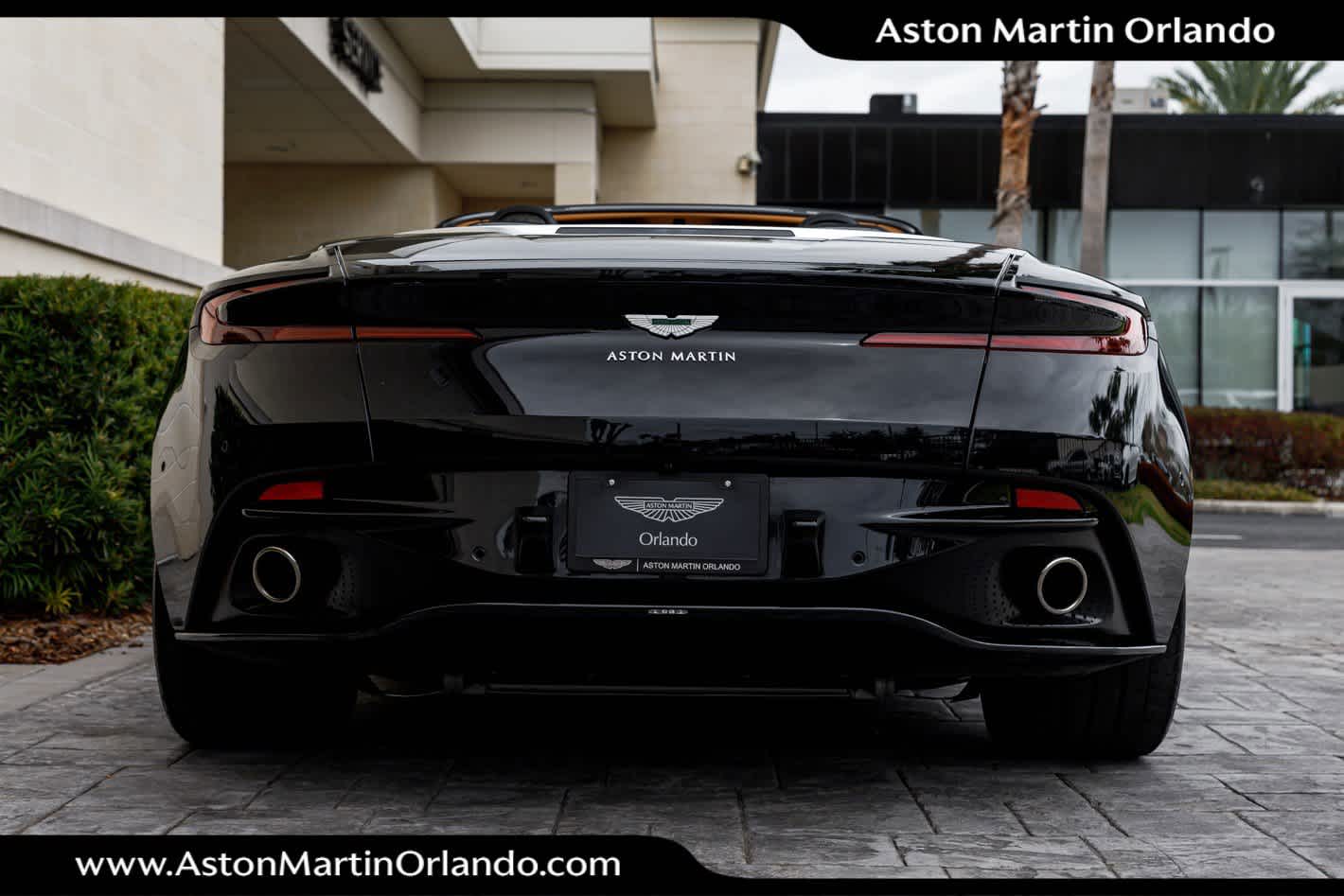 2019 Aston Martin DB11 Base