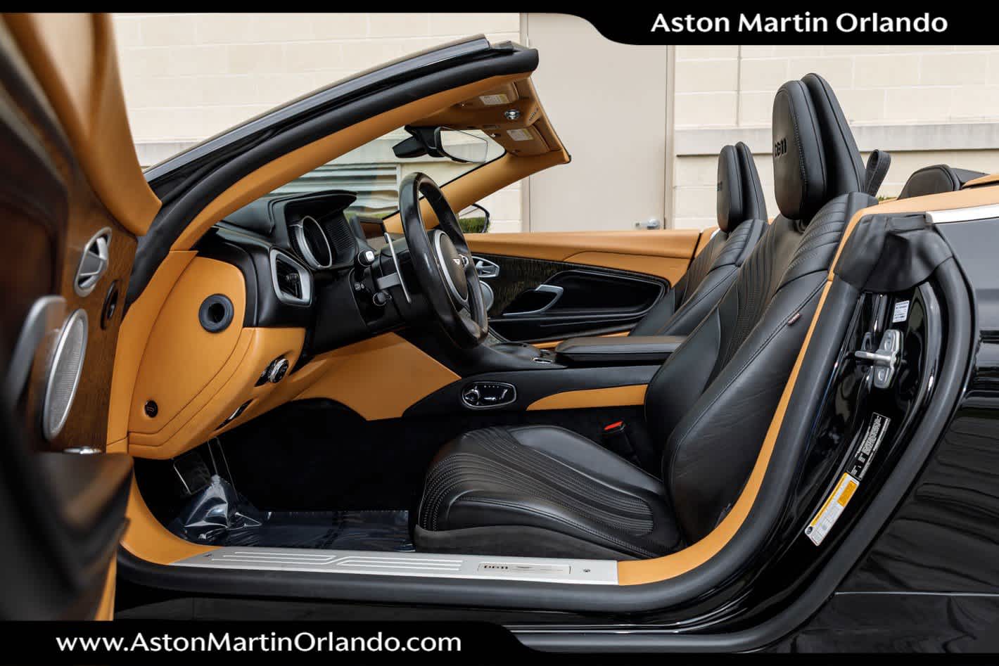 2019 Aston Martin DB11 Base