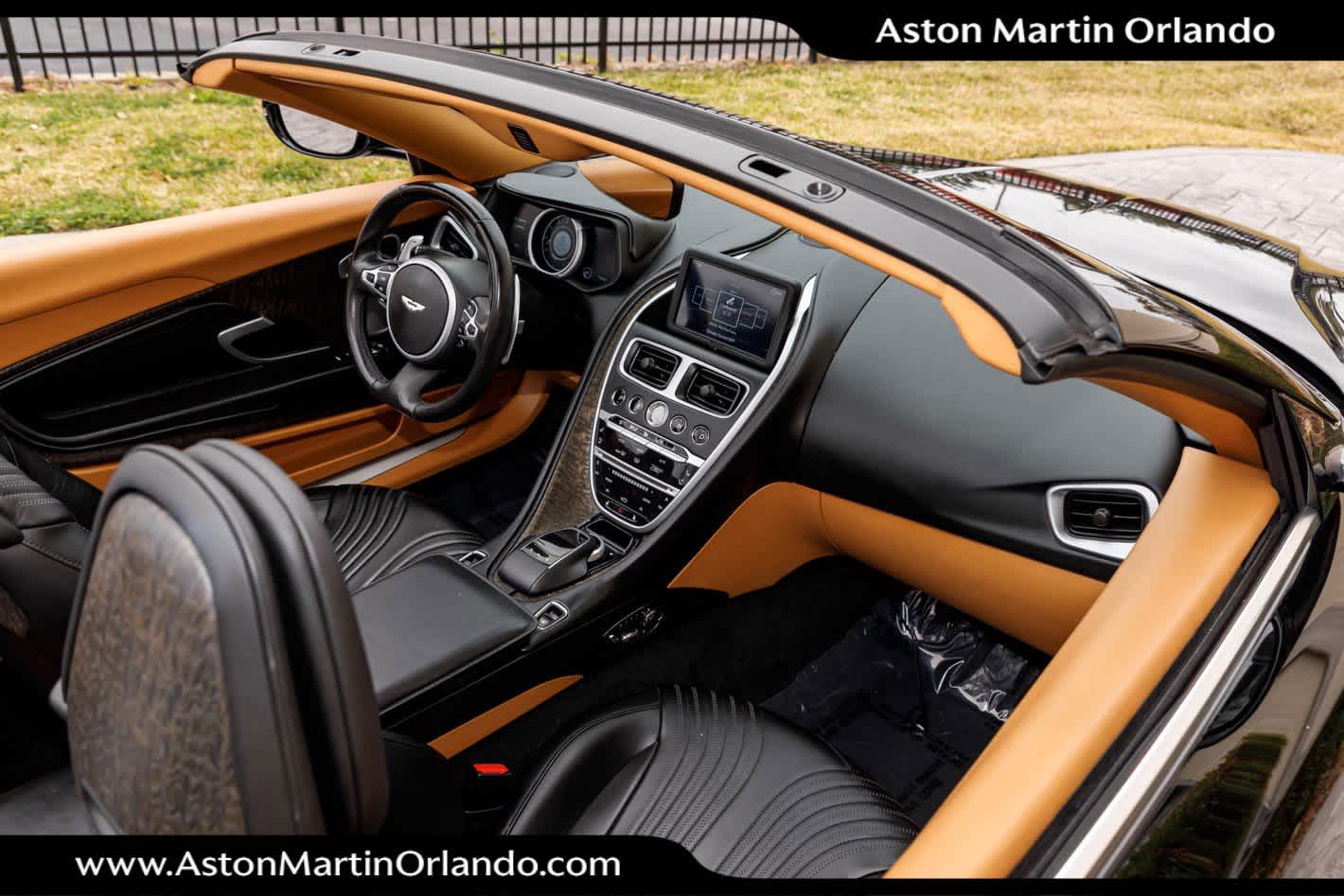 2019 Aston Martin DB11 Base