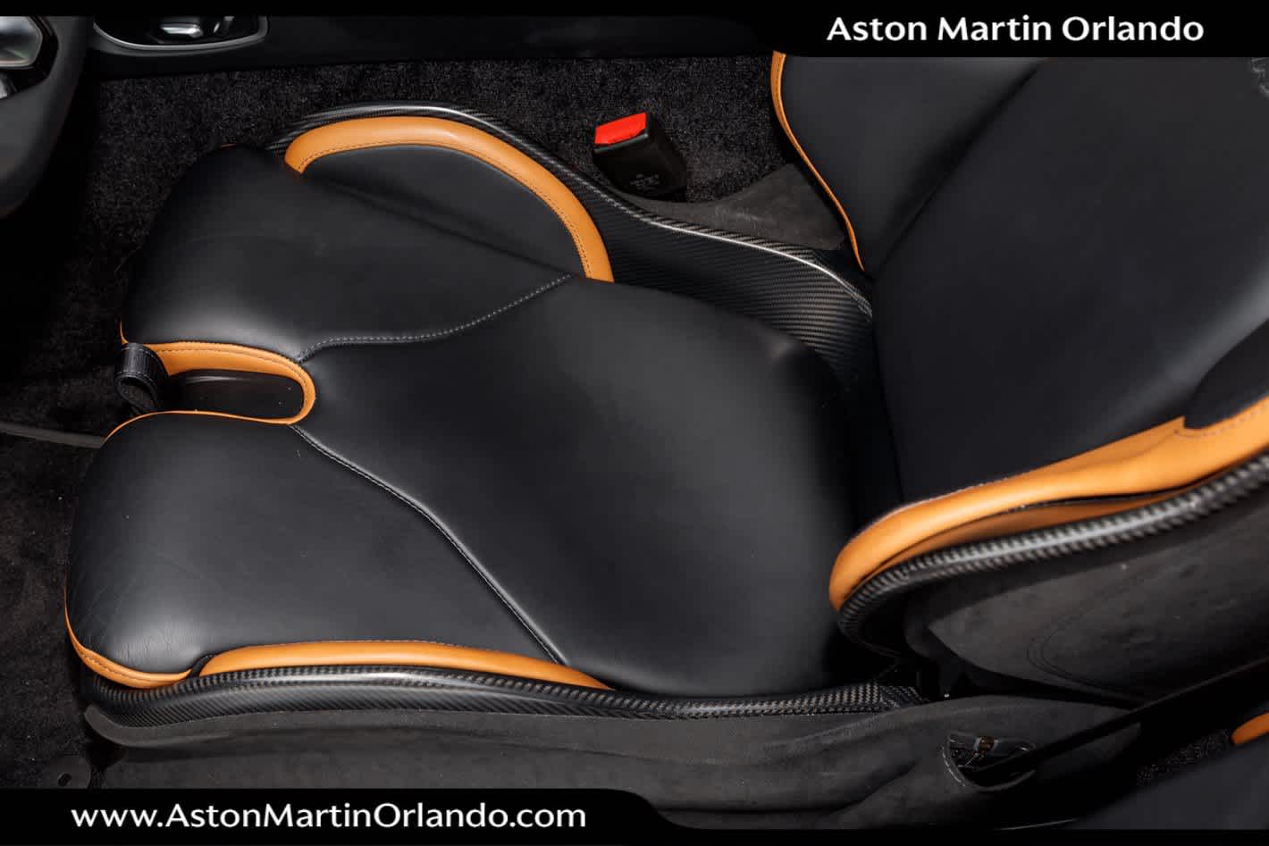 2024 Aston Martin DB12 Base