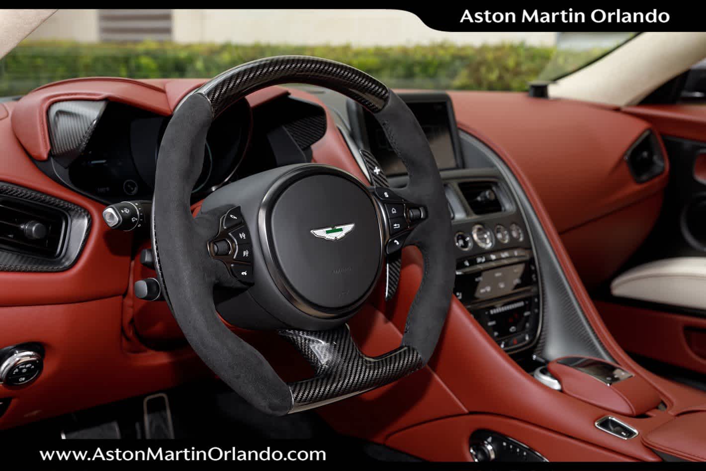 2019 Aston Martin DBS Superleggera