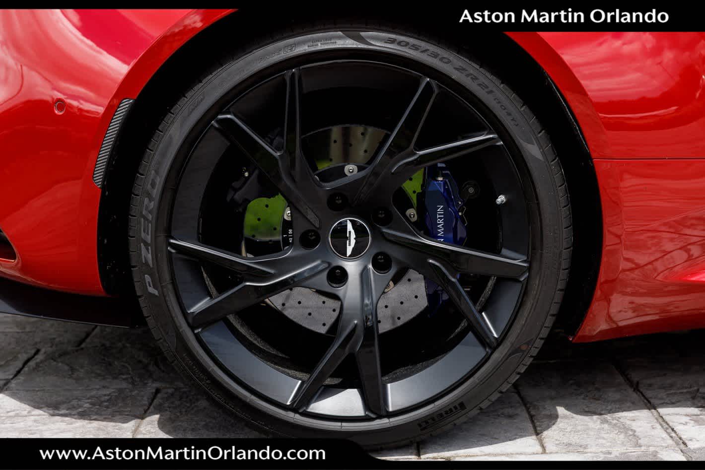 2019 Aston Martin DBS Superleggera