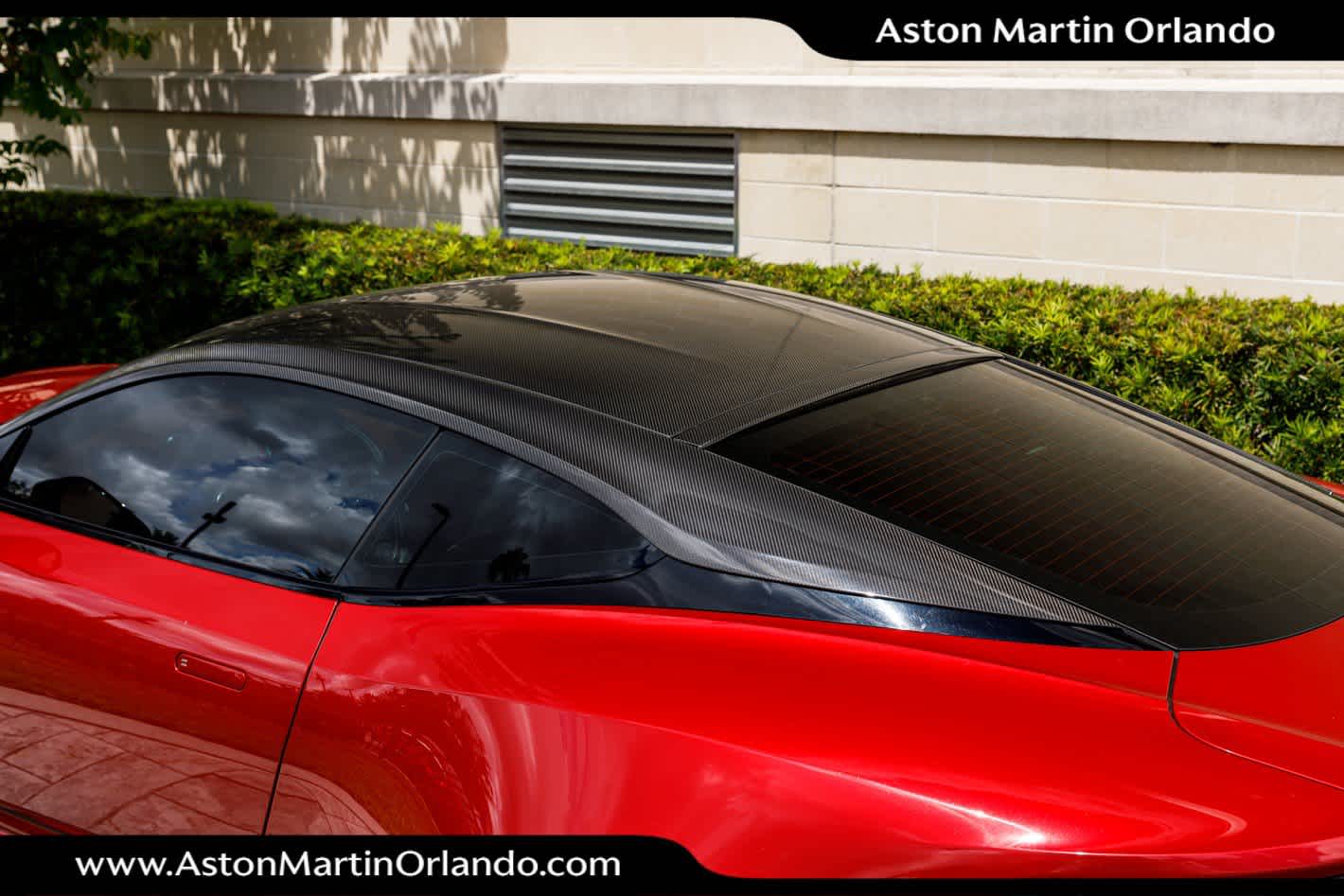 2019 Aston Martin DBS Superleggera