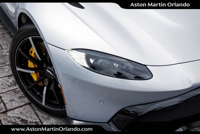 2022 Aston Martin Vantage Base