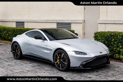 2022 Aston Martin Vantage Base