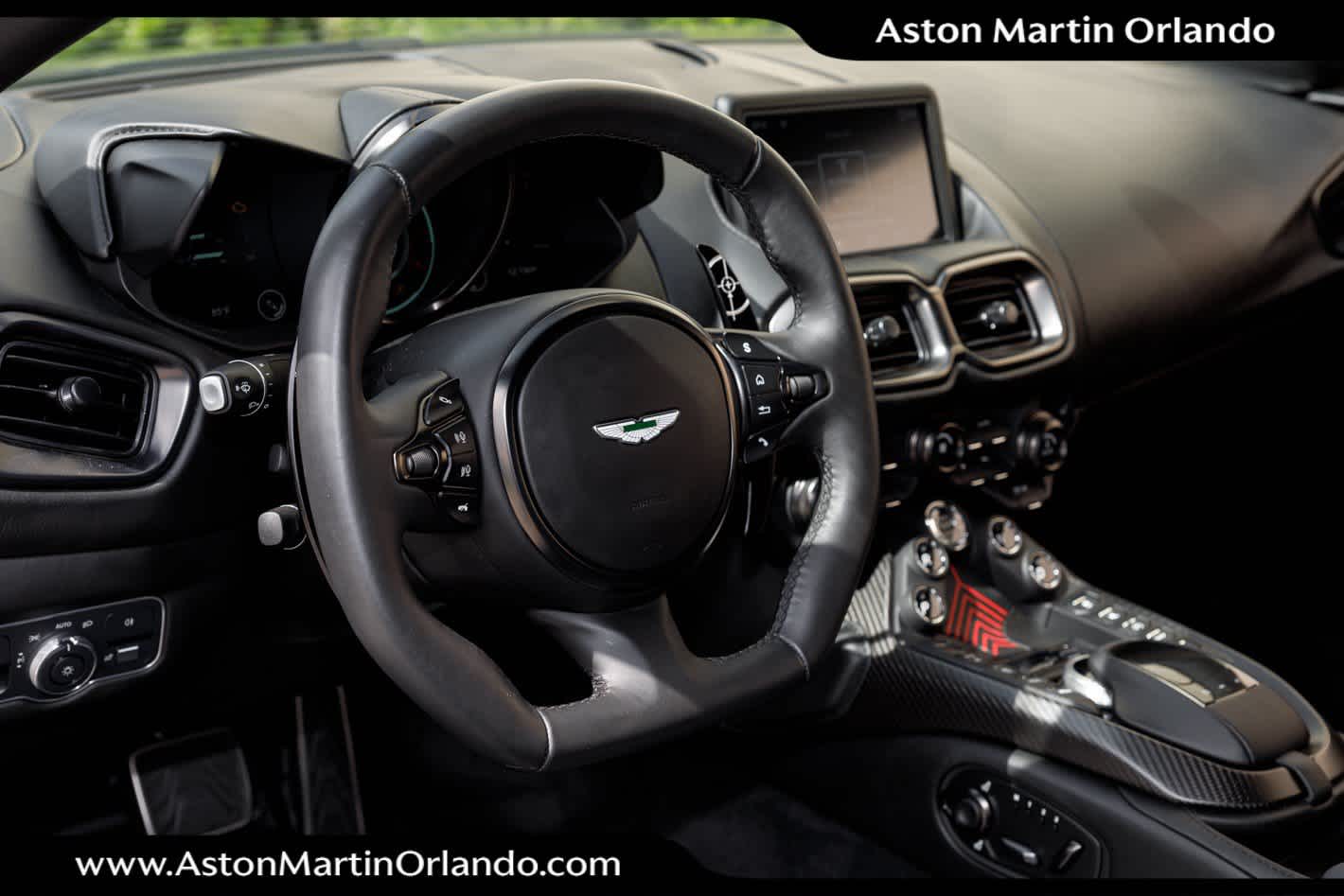 2021 Aston Martin Vantage Base