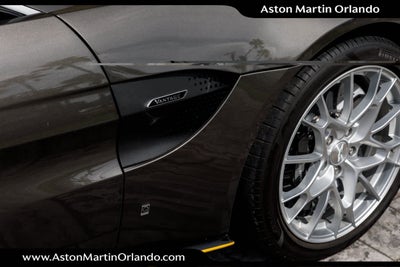 2021 Aston Martin Vantage Base
