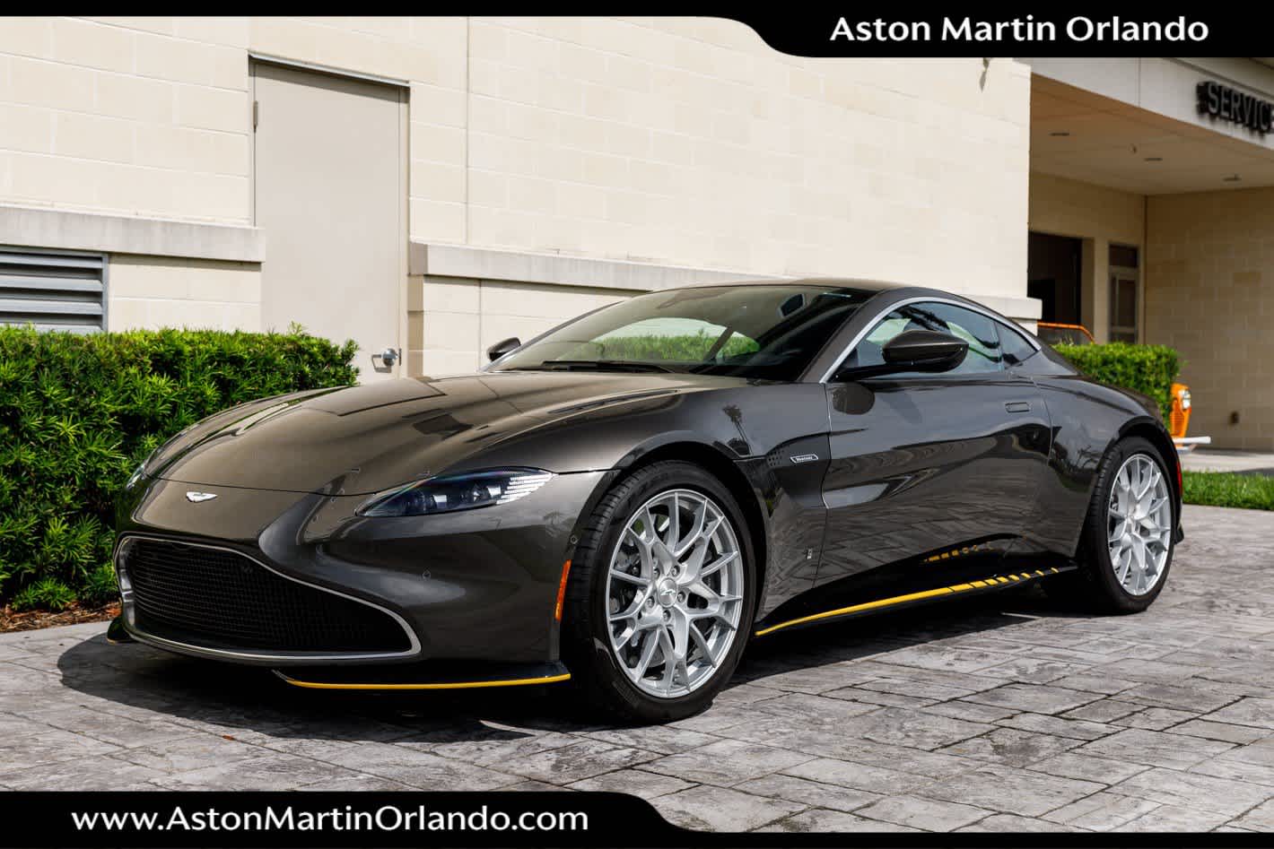 2021 Aston Martin Vantage Base