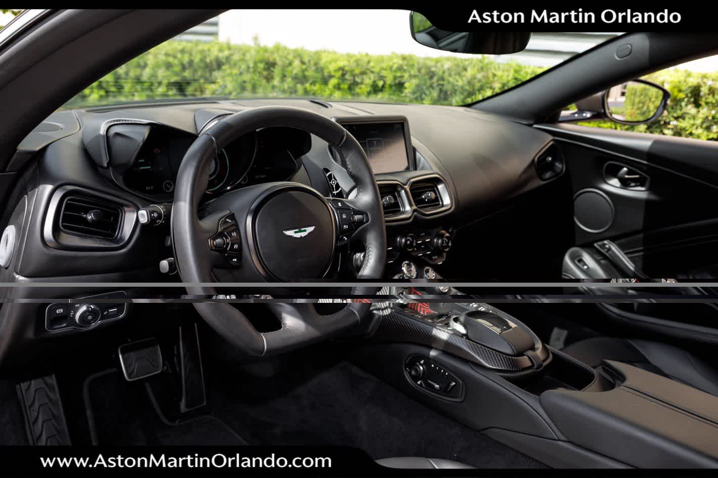 2021 Aston Martin Vantage Base