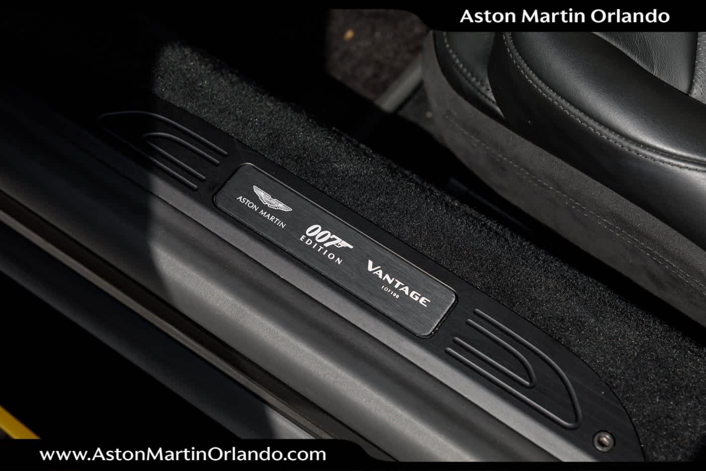2021 Aston Martin Vantage Base