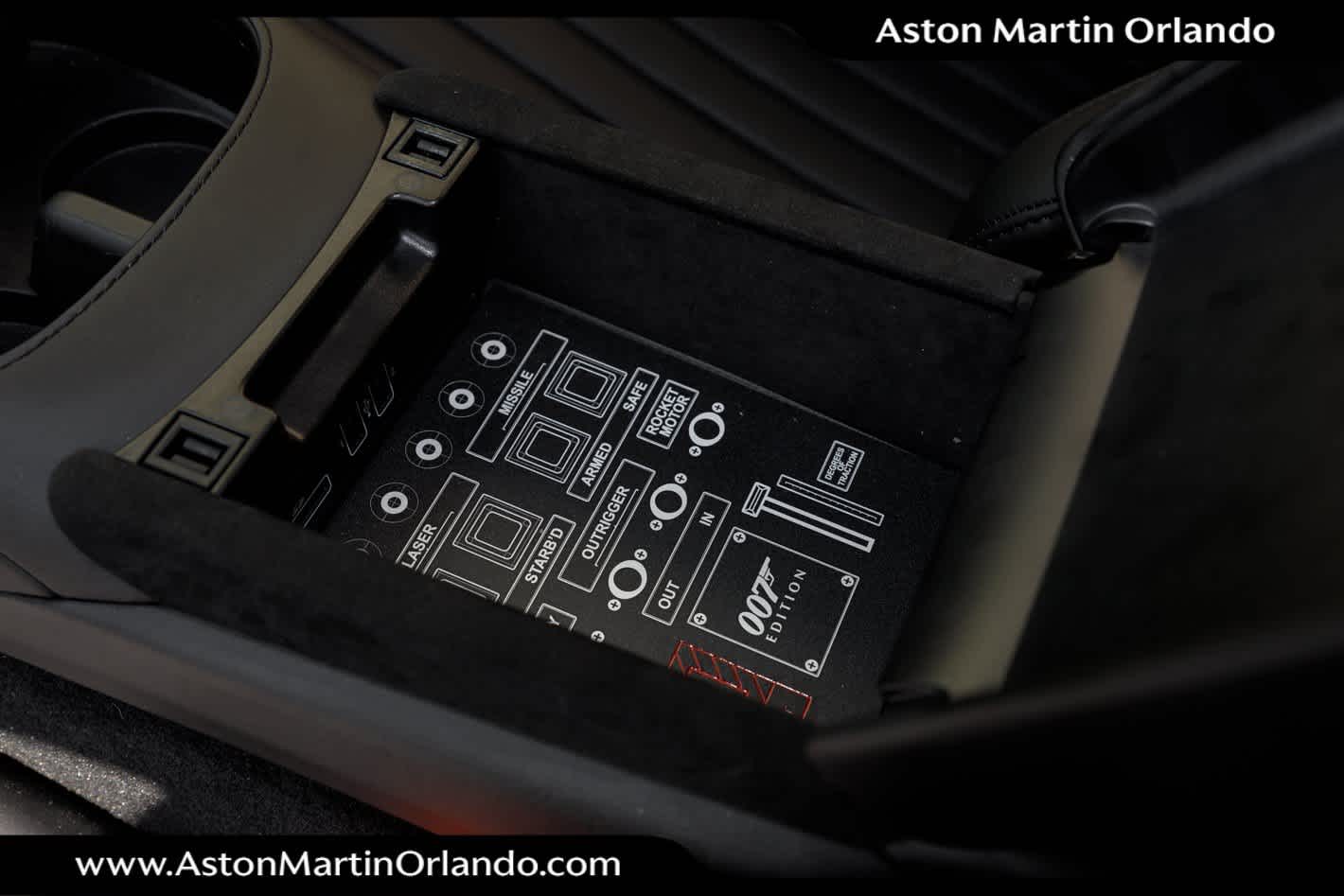 2021 Aston Martin Vantage Base
