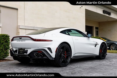 2025 Aston Martin Vantage Base
