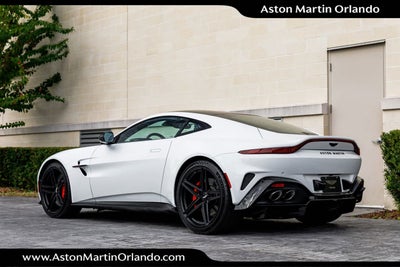 2025 Aston Martin Vantage Base